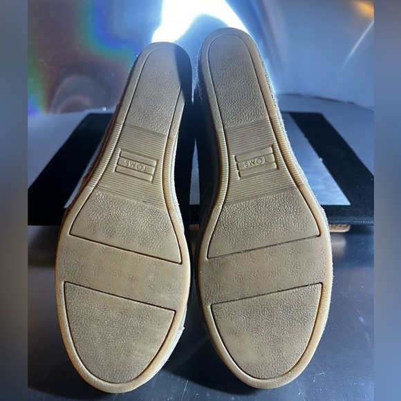 Tom’s Kala Suede Taupe Lace-Up Ankle Bootie Wedges, size 8 - Picture 3 of 10